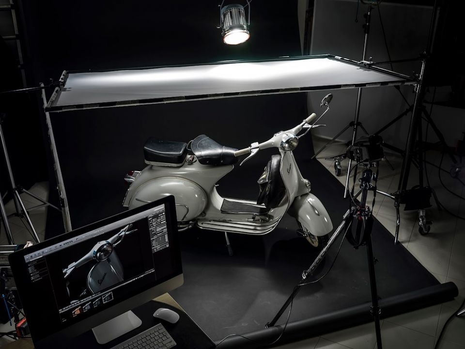 External synced image