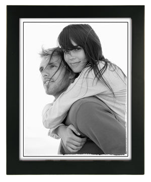 8x10 Black Linear
