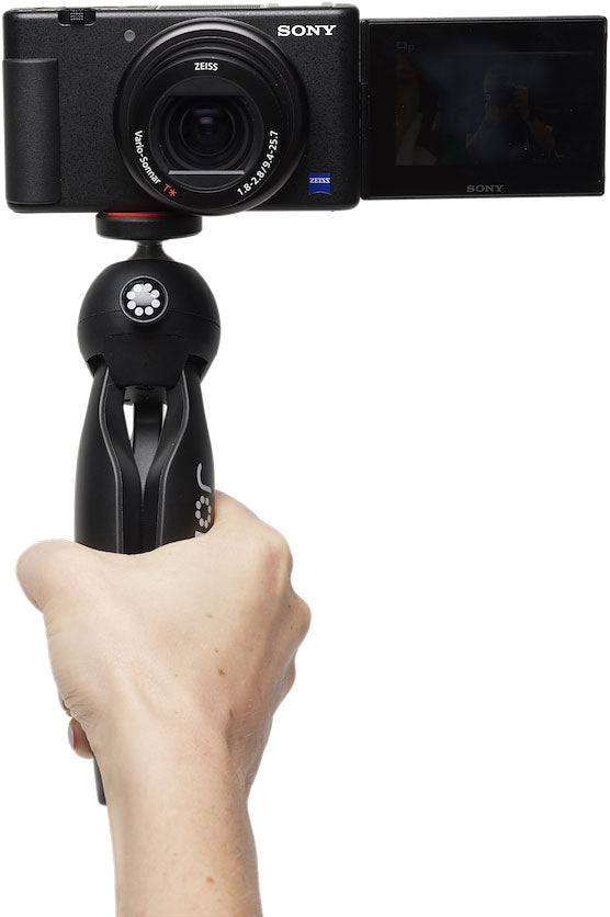 External synced image
