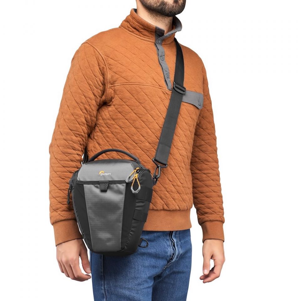 External synced image