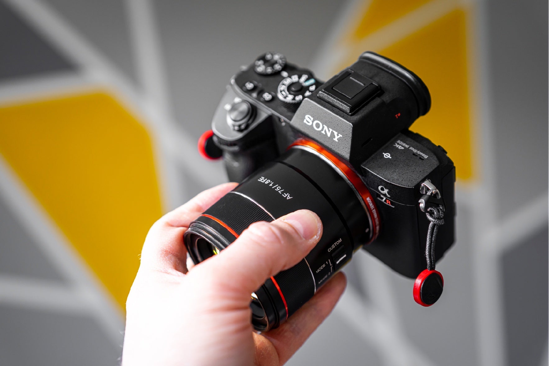 External synced image