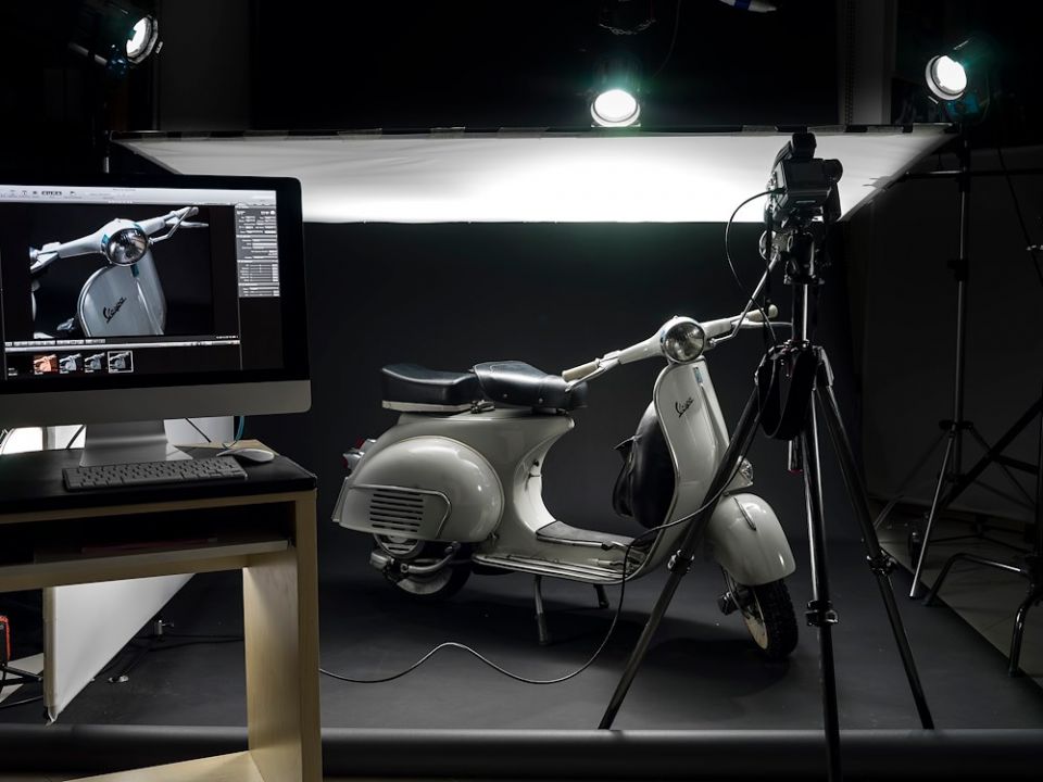 External synced image