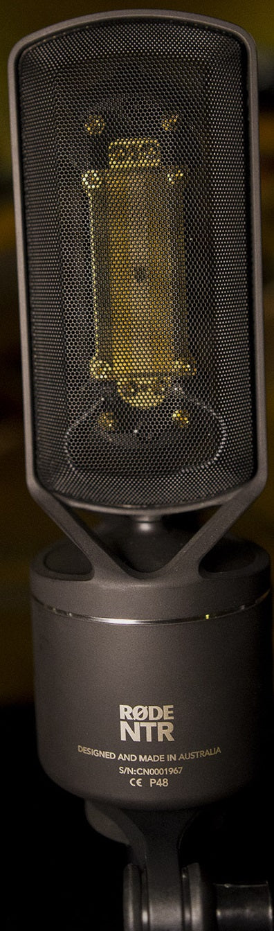 External synced image