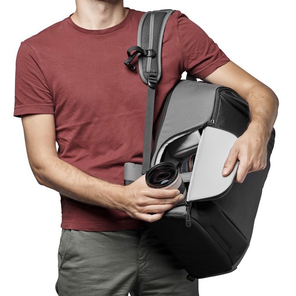 External synced image