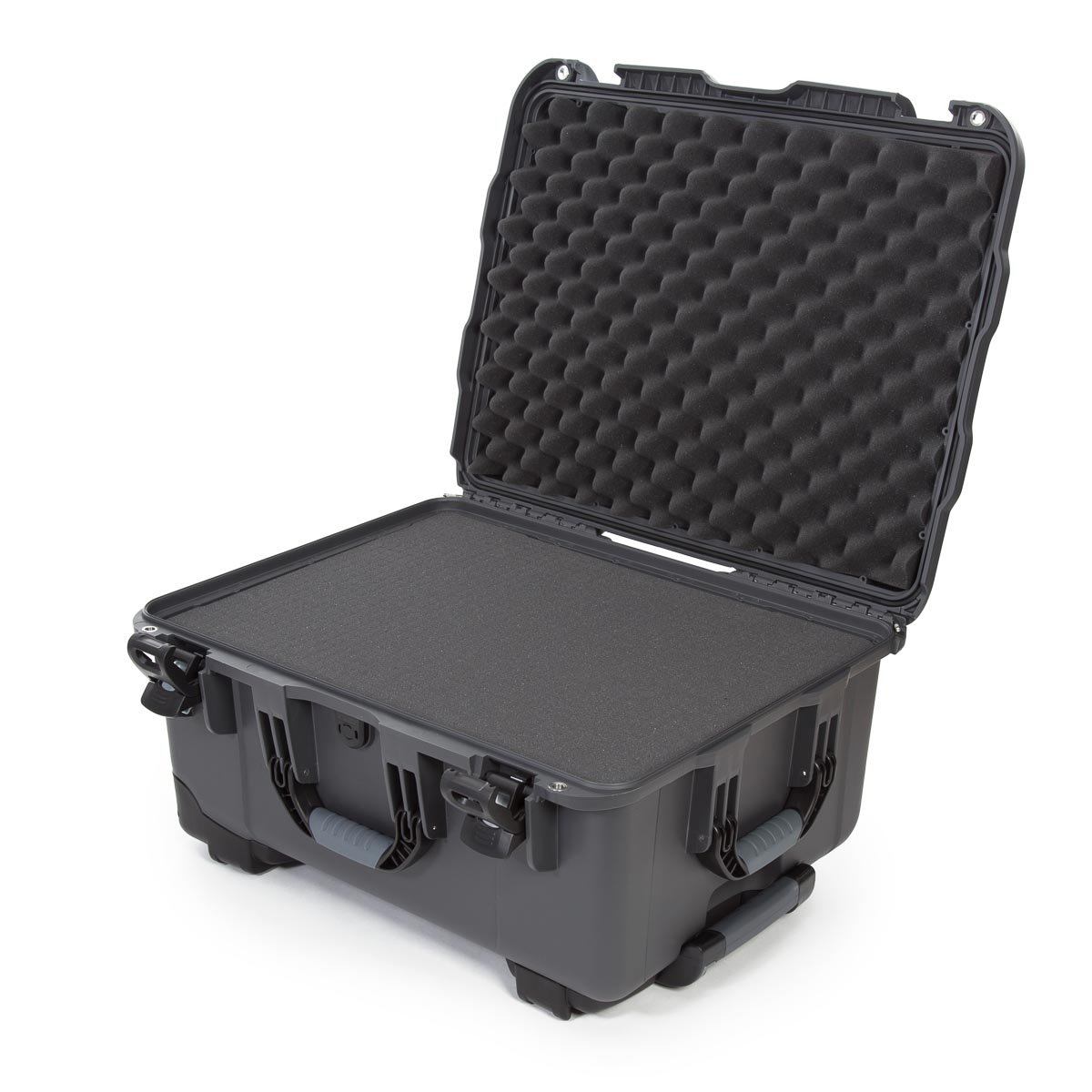 950 Nanuk Case w/foam - Graphite