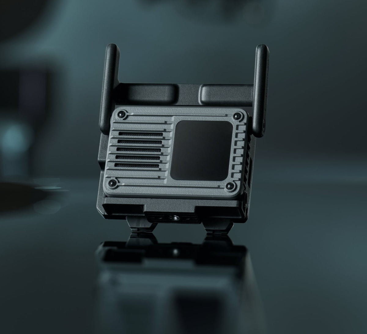 External synced image