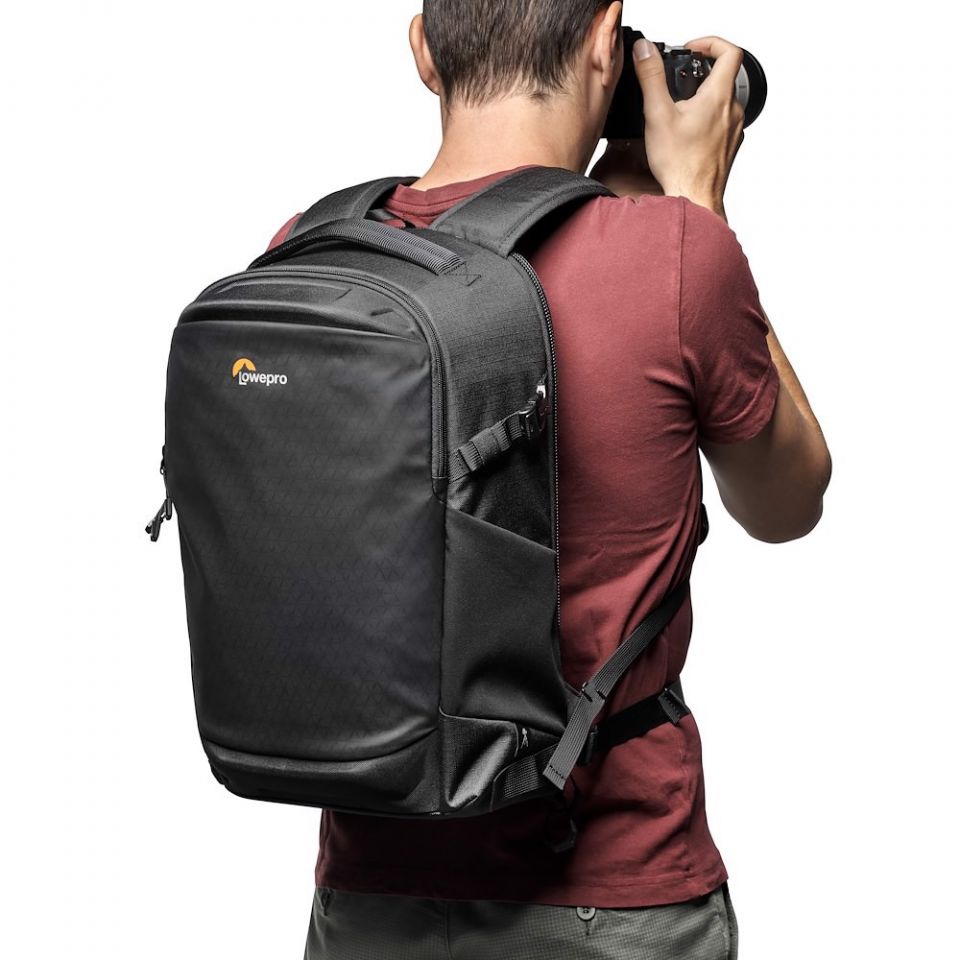 External synced image