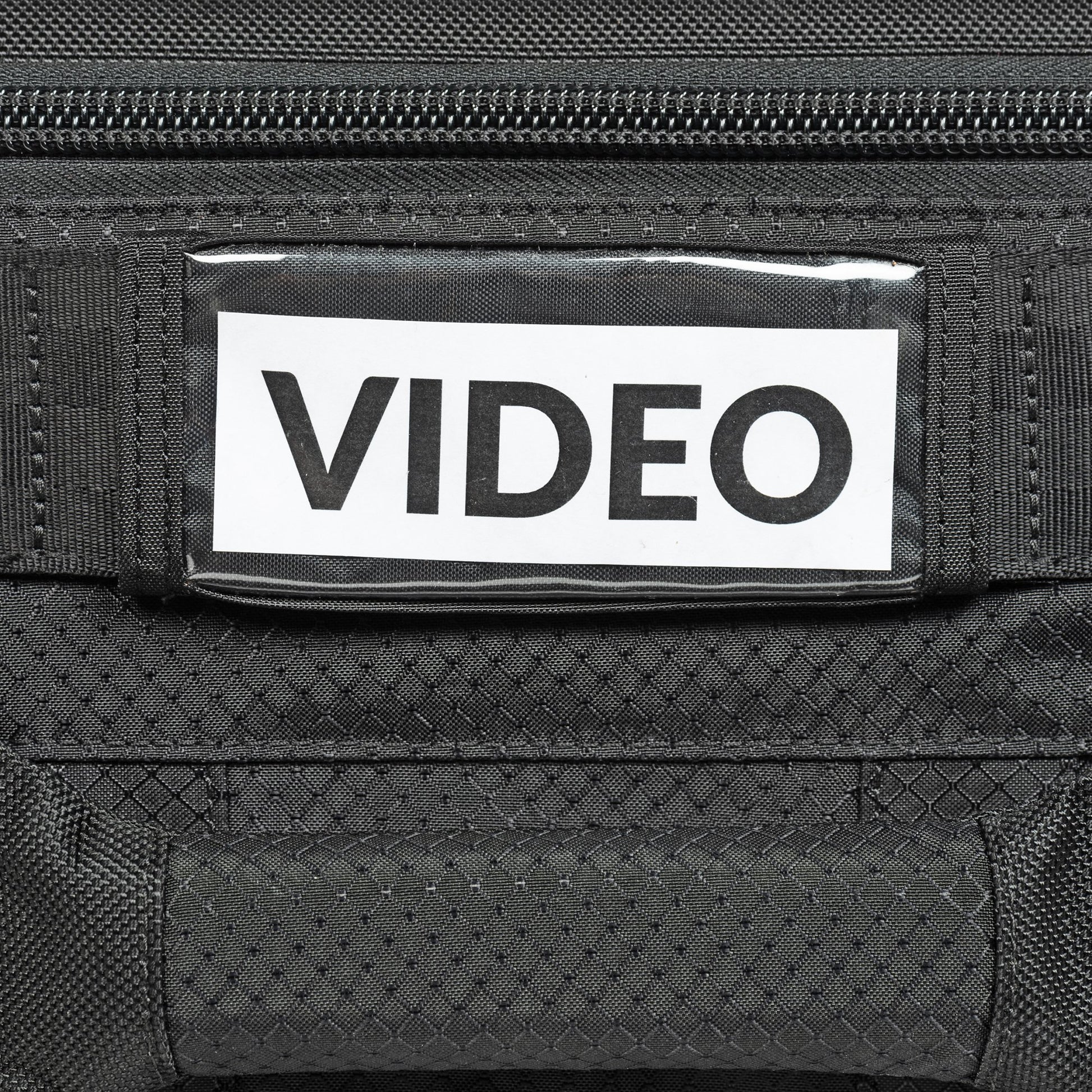 External synced image